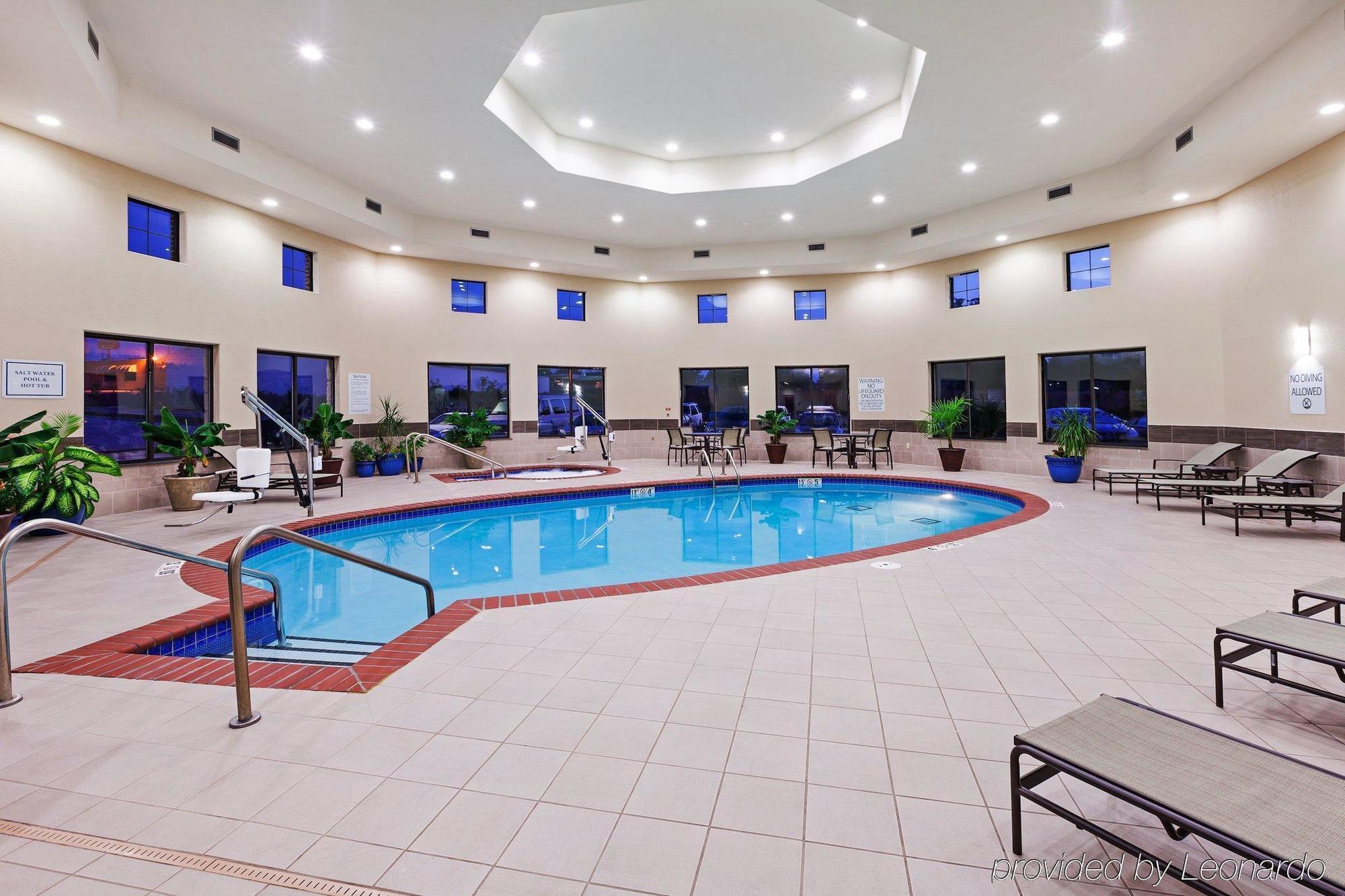 Holiday Inn Express Hotel And Suites Duncan By Ihg Exteriör bild